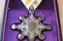 JAPANESE MEDAL ORDER OF SACRED TREASURE WITH BOX 1