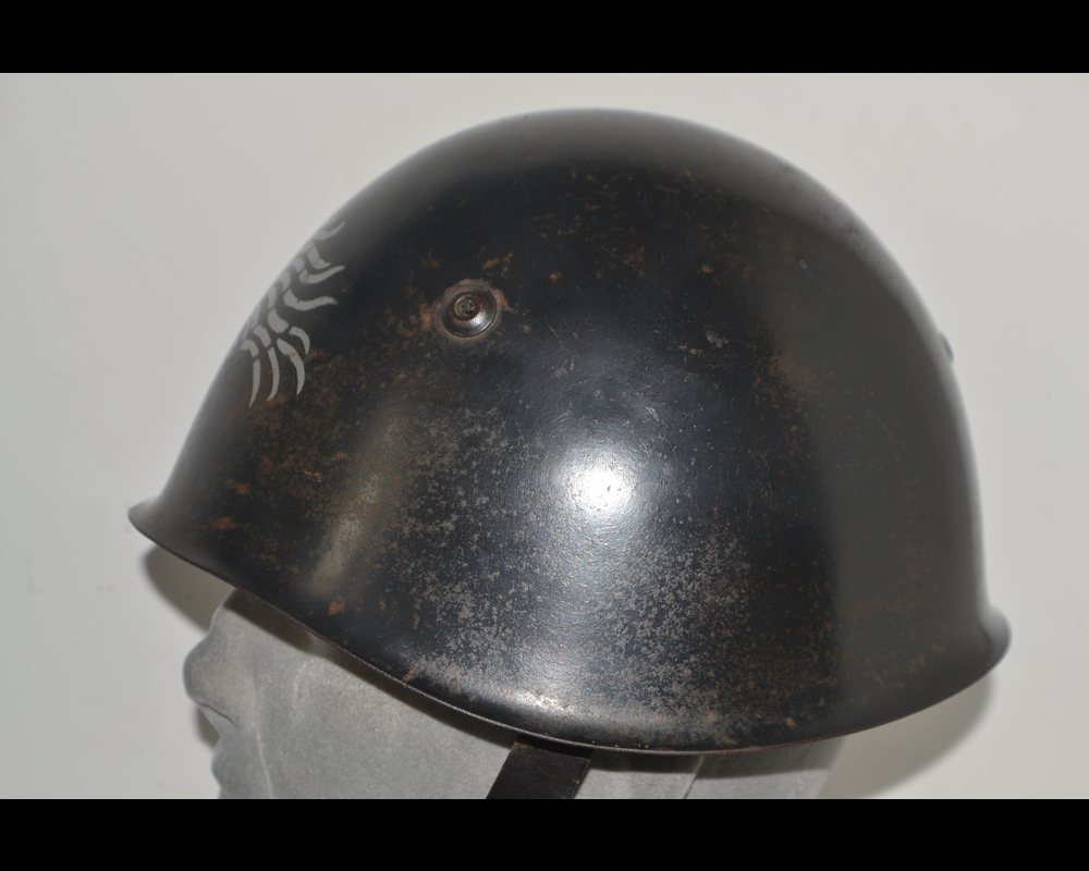 Copricapo-Elmetti-Rare Italian war helmet mod 33 CARABINIERI REAL cod ...