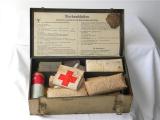 Completissima cassetta medica tedesca ww2 verbandkasten dak sud front n.74